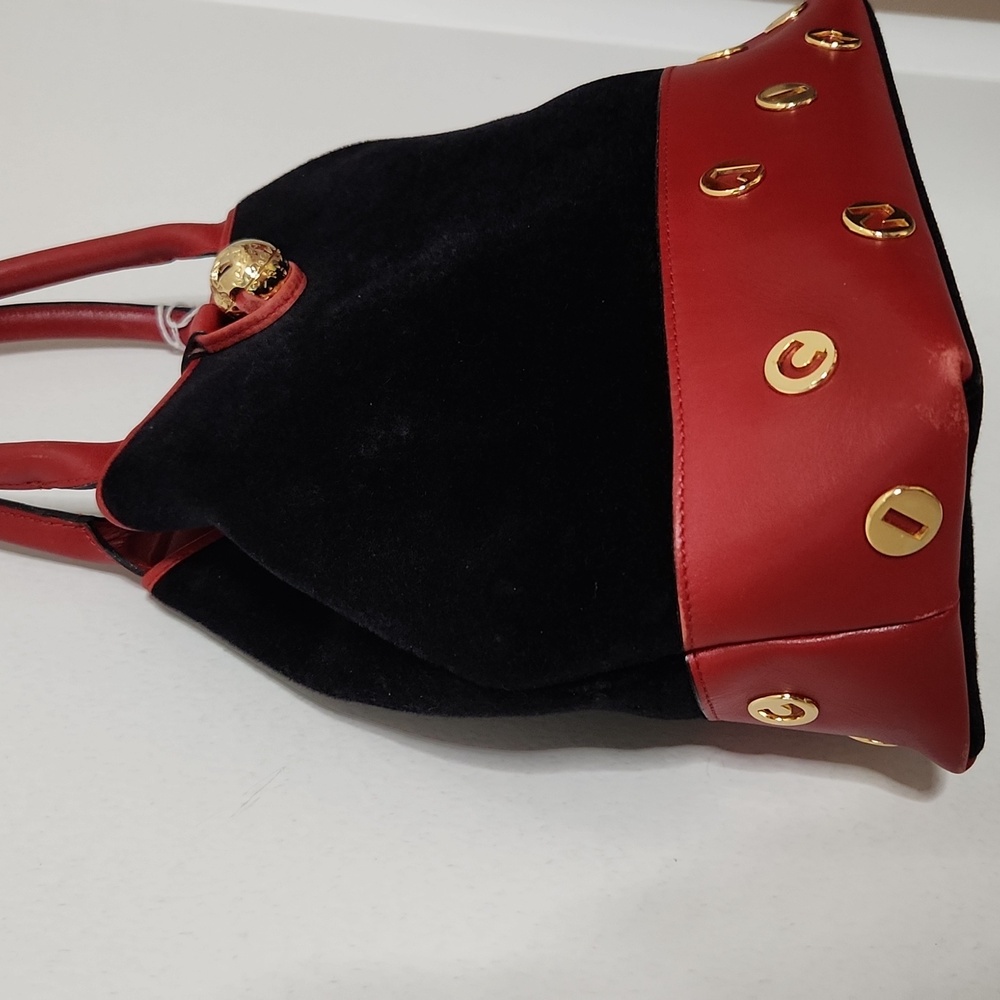 Nina Ricci Le Bal handbag, check pictures for callouts.